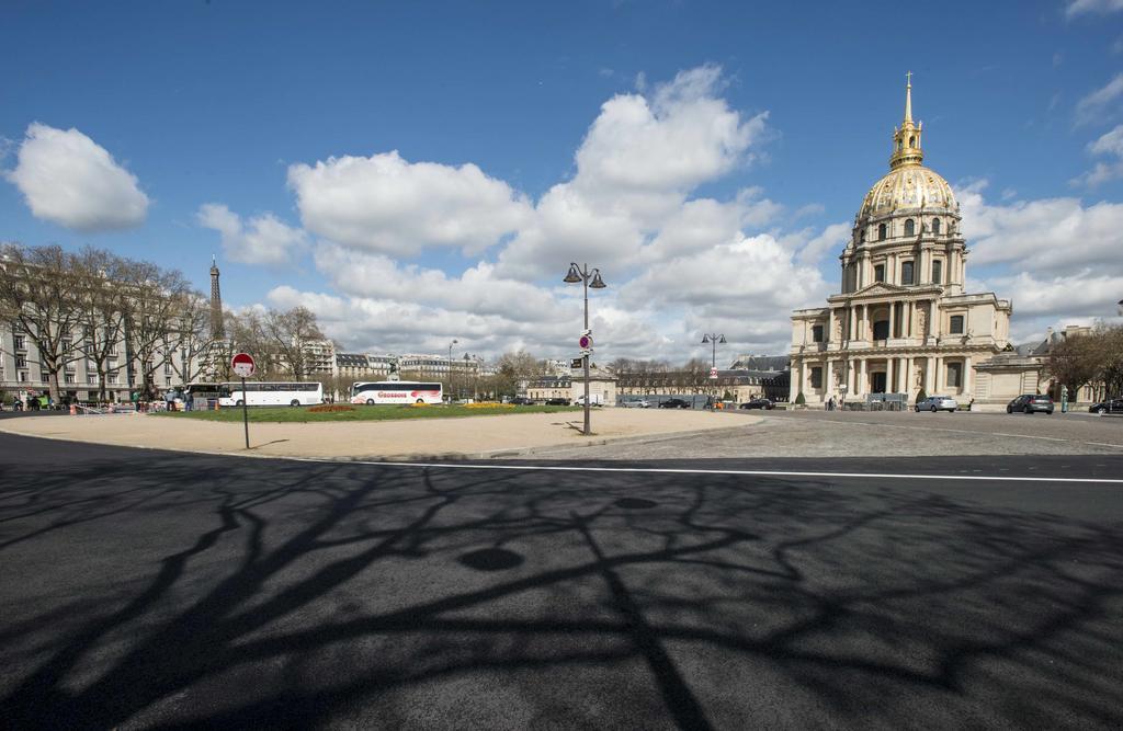 Appartement Paris Tour Eiffel Exterior photo
